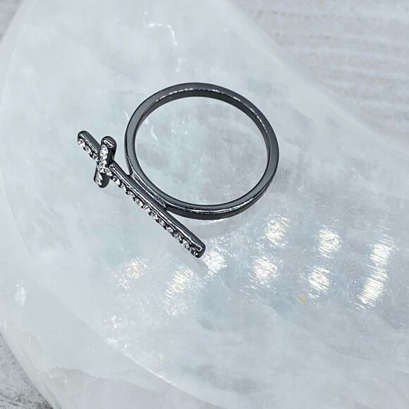 Sideways Cross Cobalt Black Crystal Brass Ring - Picture 5 of 7